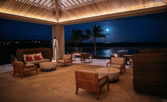 alt-text roberto-nickson-EeeKjwm2vDo-unsplash