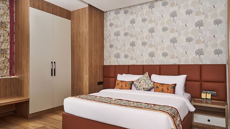 a double bed in the suite at Triptam Hotel, Vrindavan