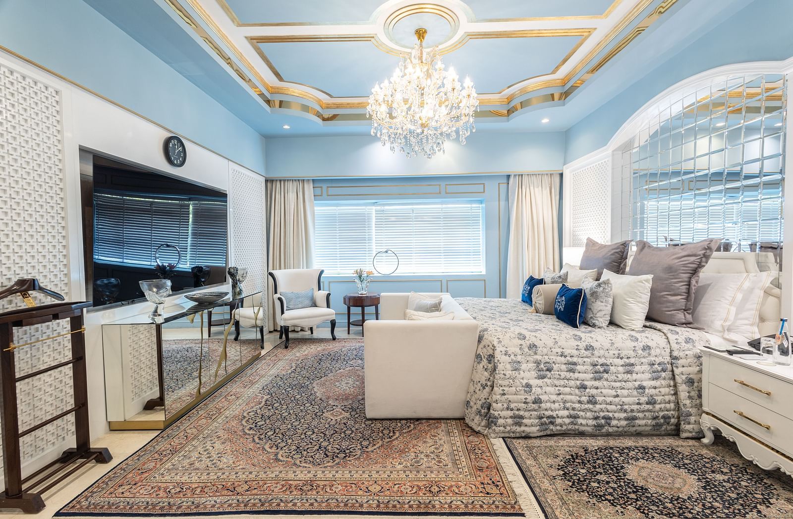 An image of our Diplomaic Suite at The Claridges New Delhi