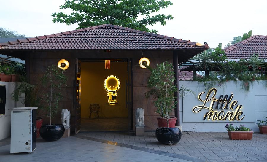 alt-text Little Monk Restaurant