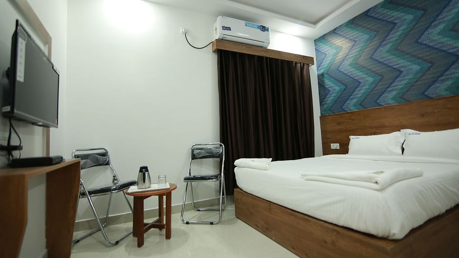 Deluxe Room 3