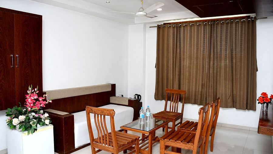 Pushpak Resort, Shirdi - A Division Of  G.S. Kote Patil Ent. Pvt. Ltd. Shirdi DSC 7180 -