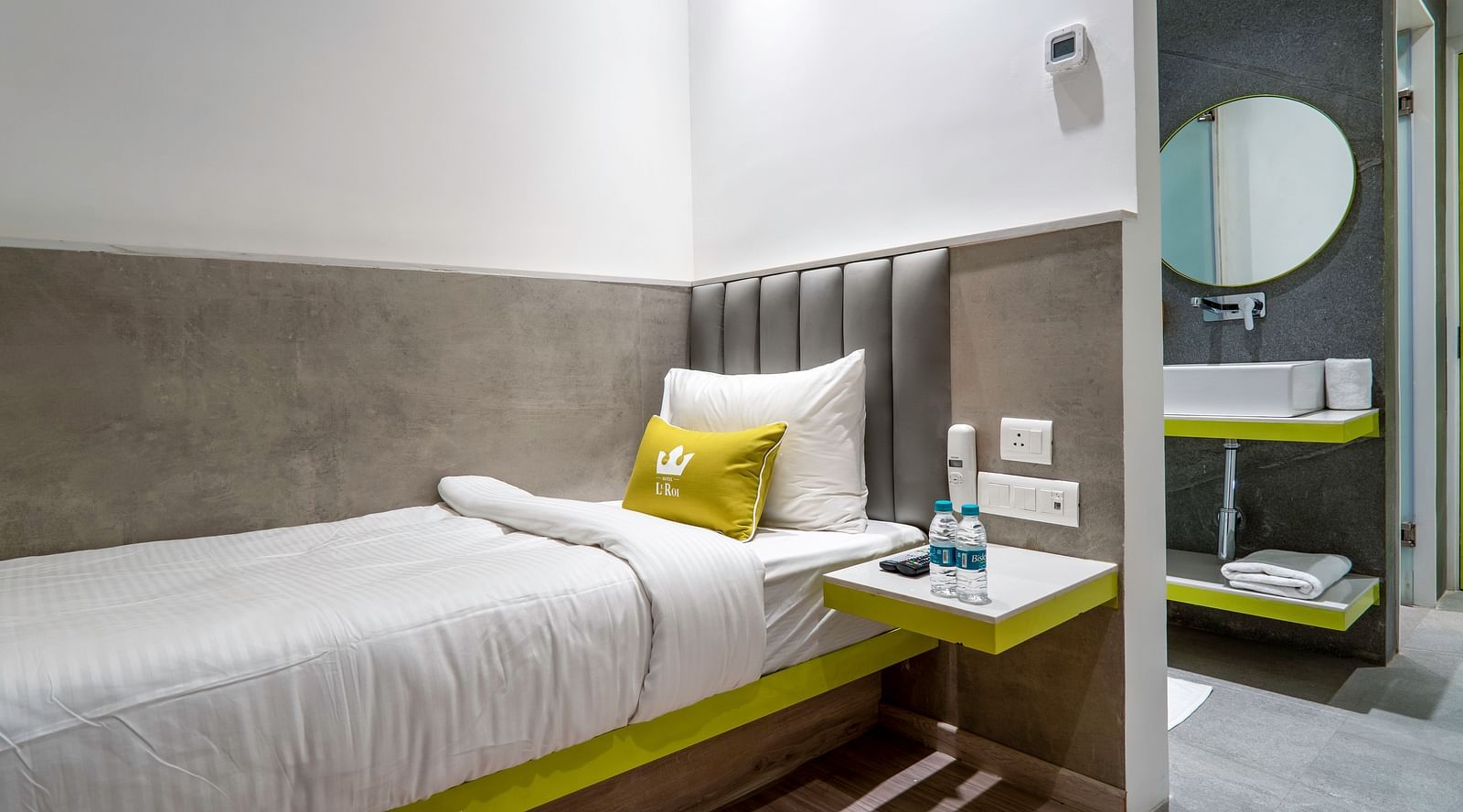 interiors of the bedroom 1 - Leroi Paharganj