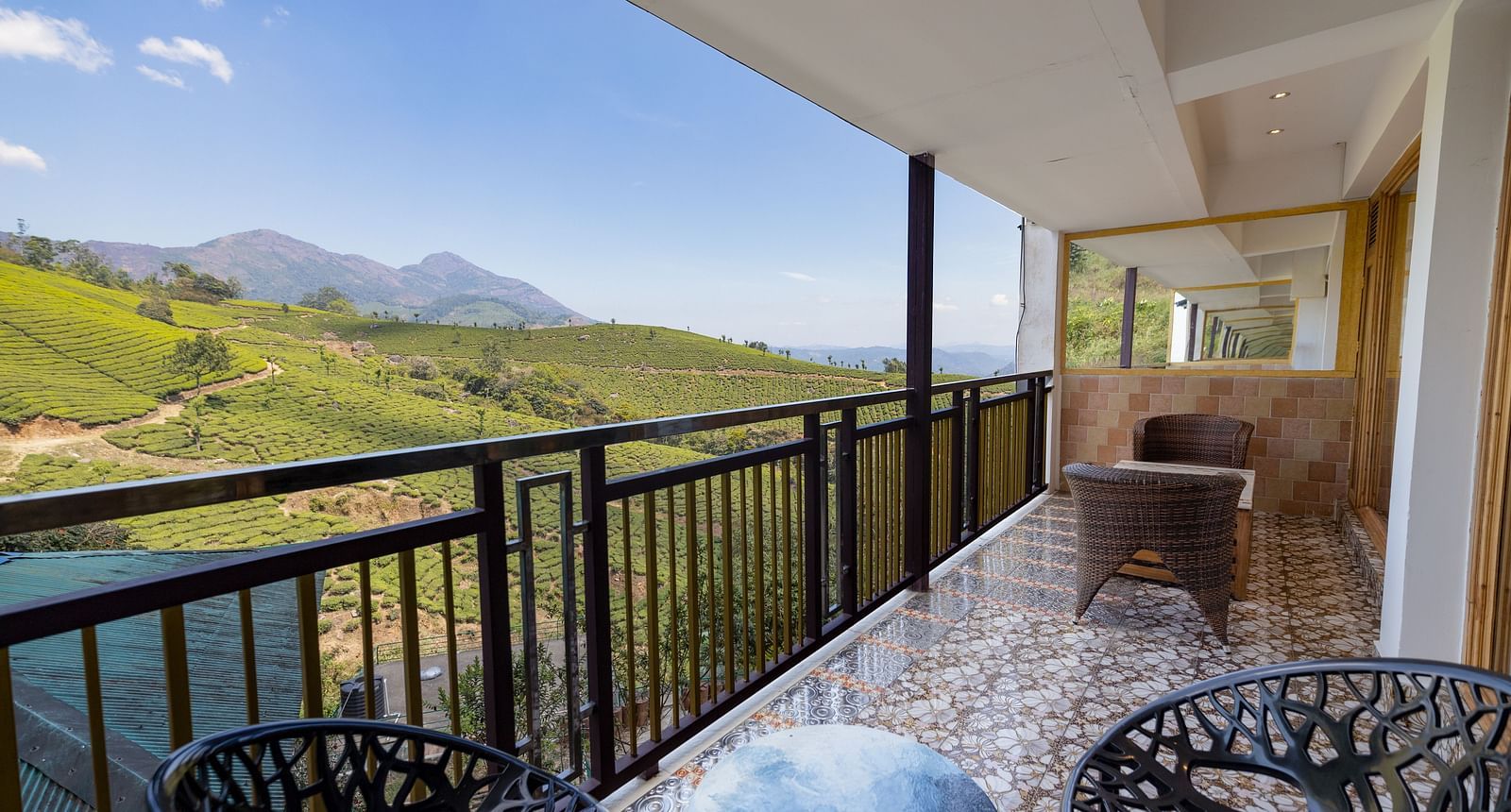 Presidential Suite at Parakkat Nature Hotel and Resorts, Munnar 3