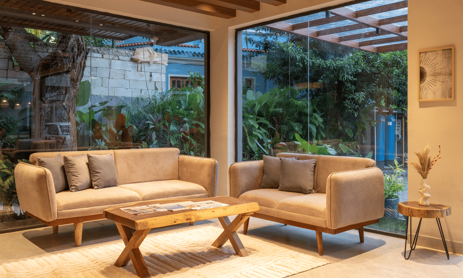 35. Sitting area
