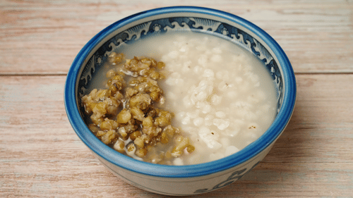 Pongal with beans curry