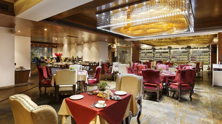 La Marvella, Bengaluru Bengaluru Golden Oak Restaurant Breakfast