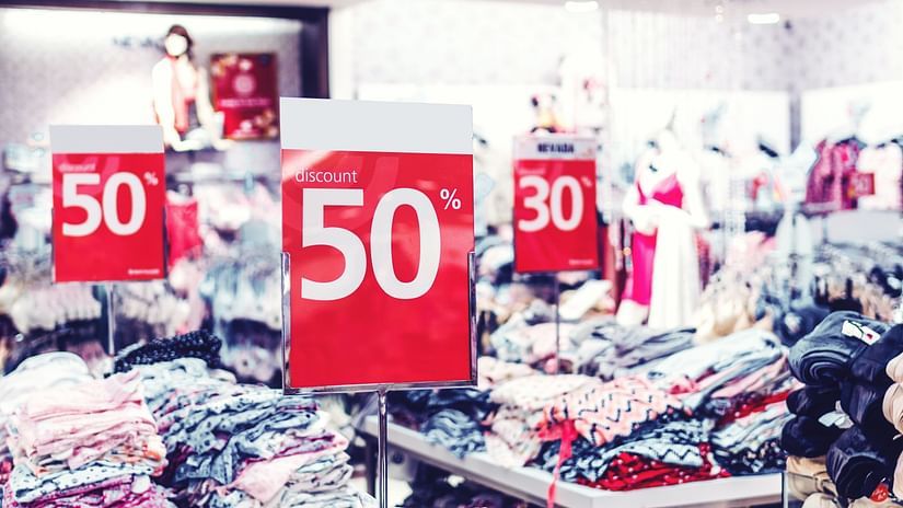 discount signs at shopping mall outlet