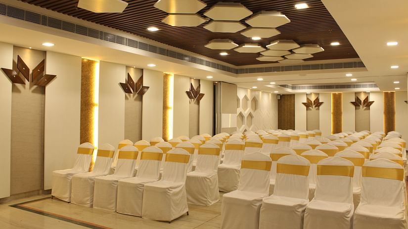 seating arrangements inside the Banquet hall in Chennai at Raj Park Hotel, Chennai