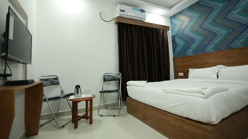 Deluxe Room 3