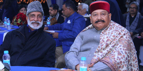 two men posing for a picture