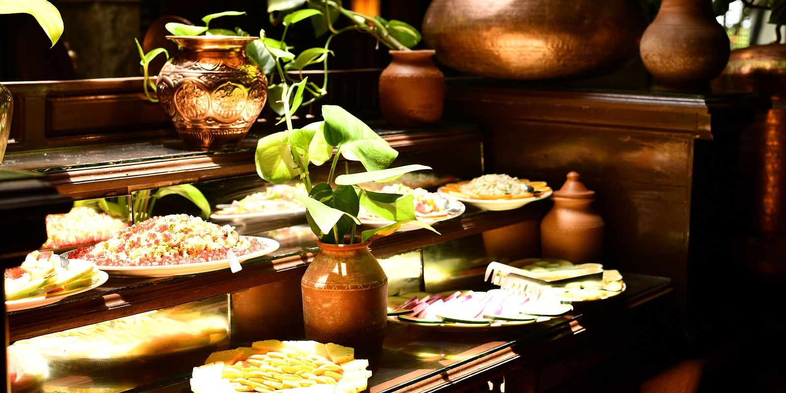 image of food platter at kokam bar and restaurant at hoysala vilage resort, hassan