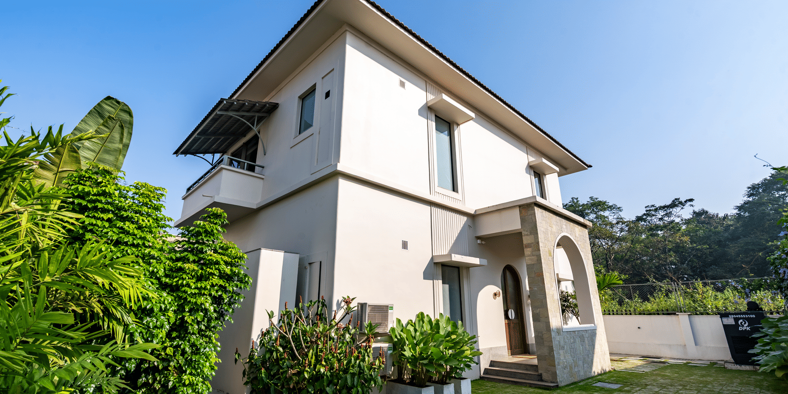 casa-tia-villa structure