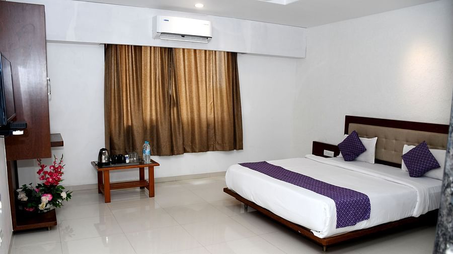 Pushpak Resort, Shirdi - A Division Of  G.S. Kote Patil Ent. Pvt. Ltd. Shirdi DSC