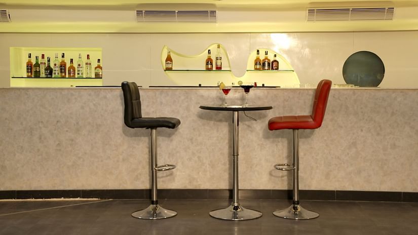 torquois bar1