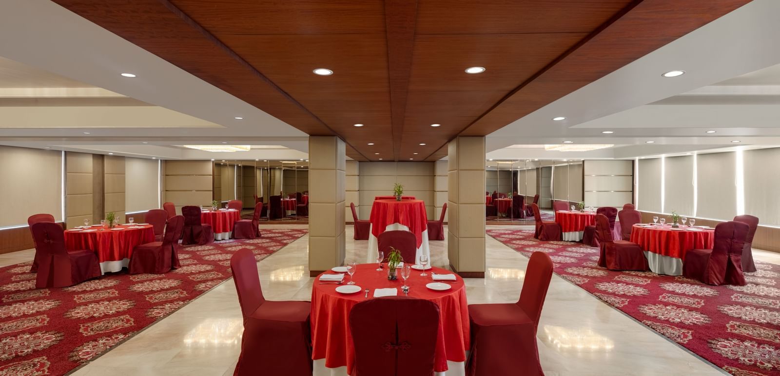 Emerald Meeting Room - 1623219