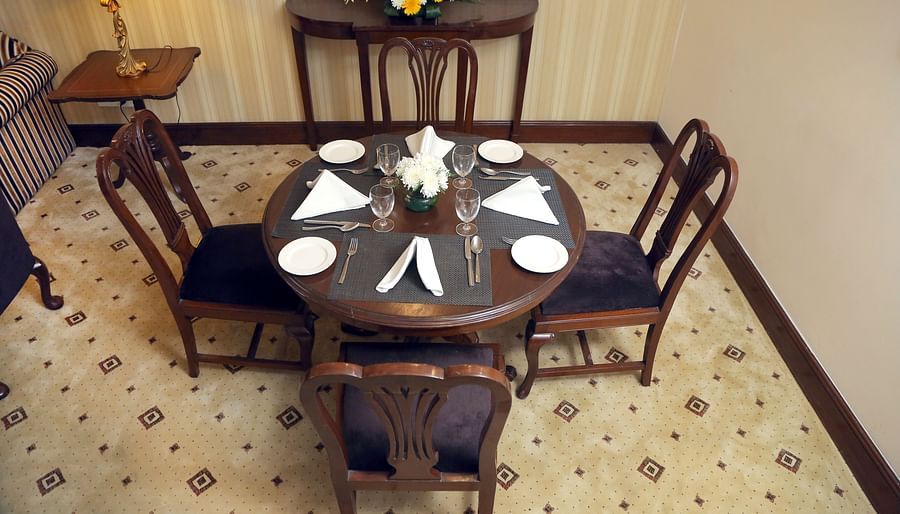 Business Suite, The Bristol Hotel Gurgaon, 5-star Hotel In Gurgaon 7758