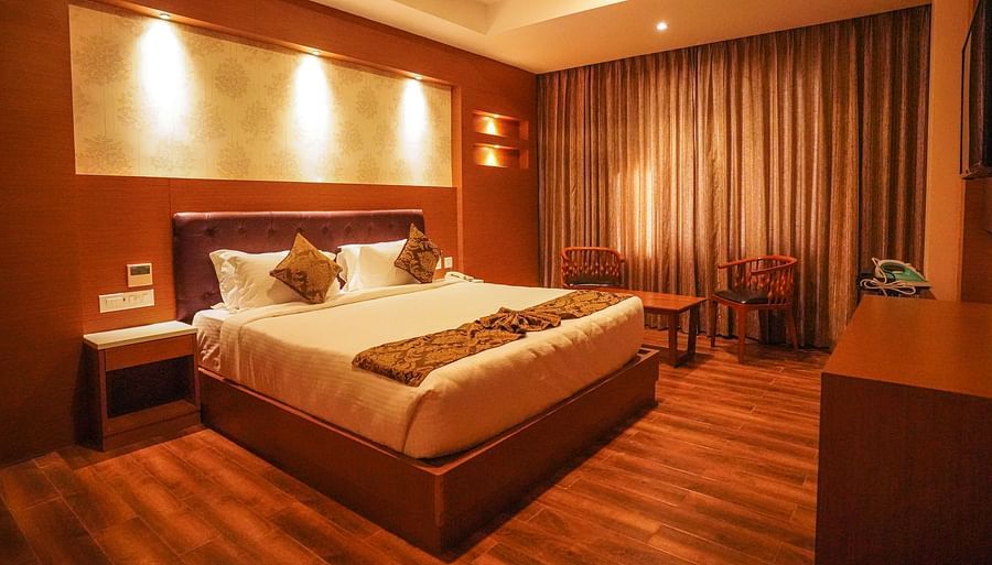 V Five Hotel - premier room decked with fine furnishings