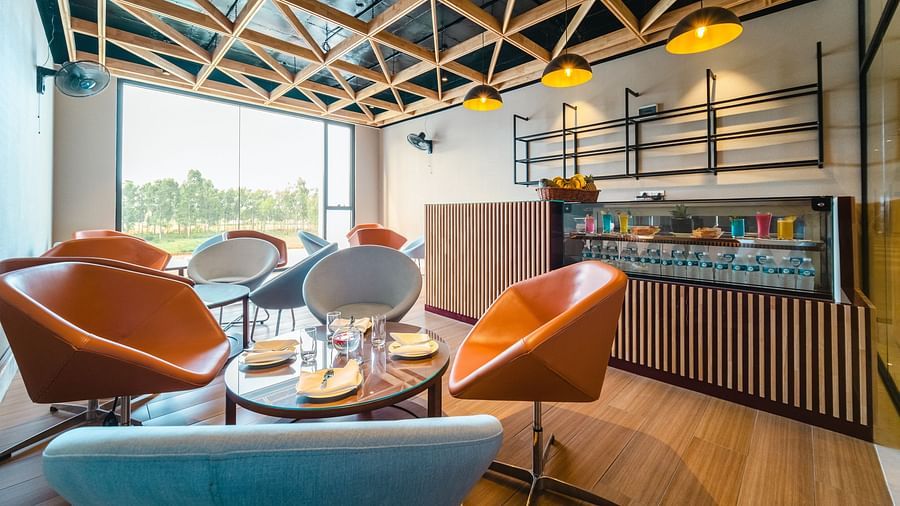 CSER - Indoor Cafe