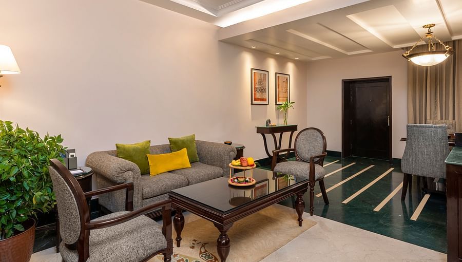 Maharaja Suite Living Room 2