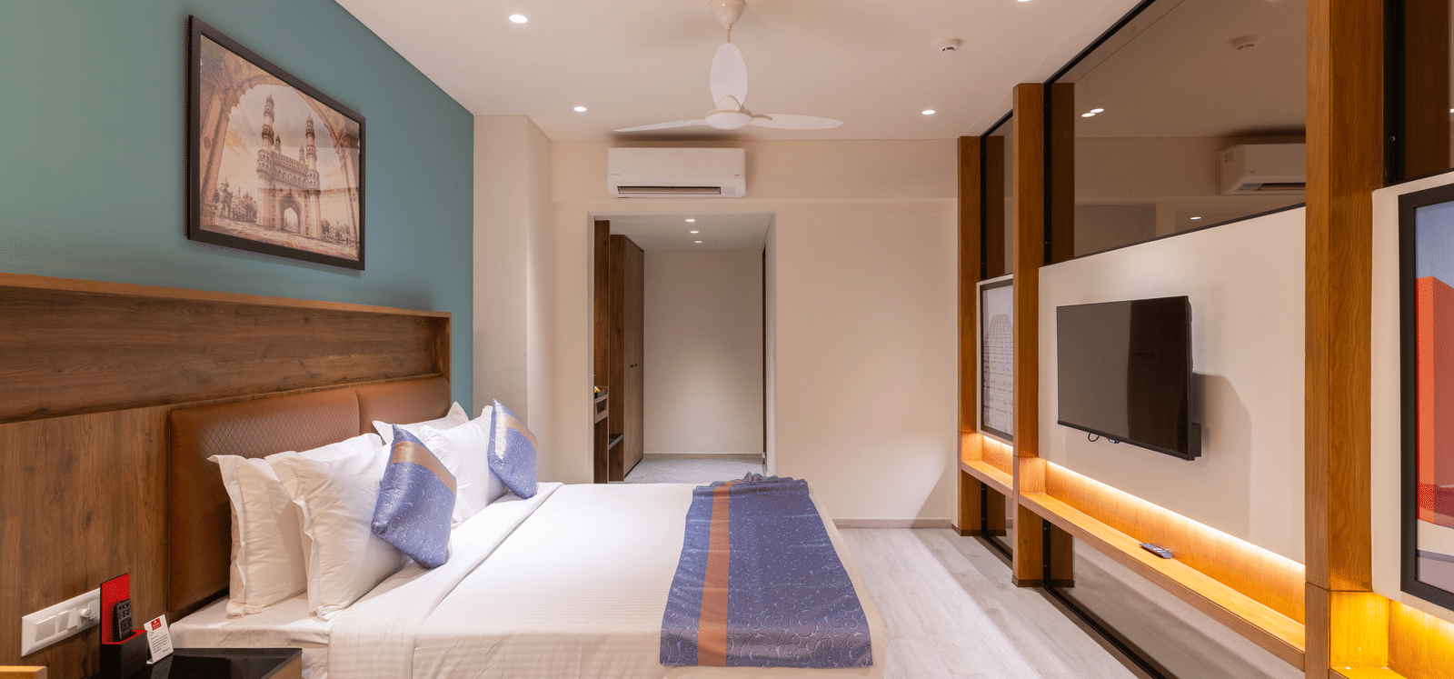 Suite Bedroom