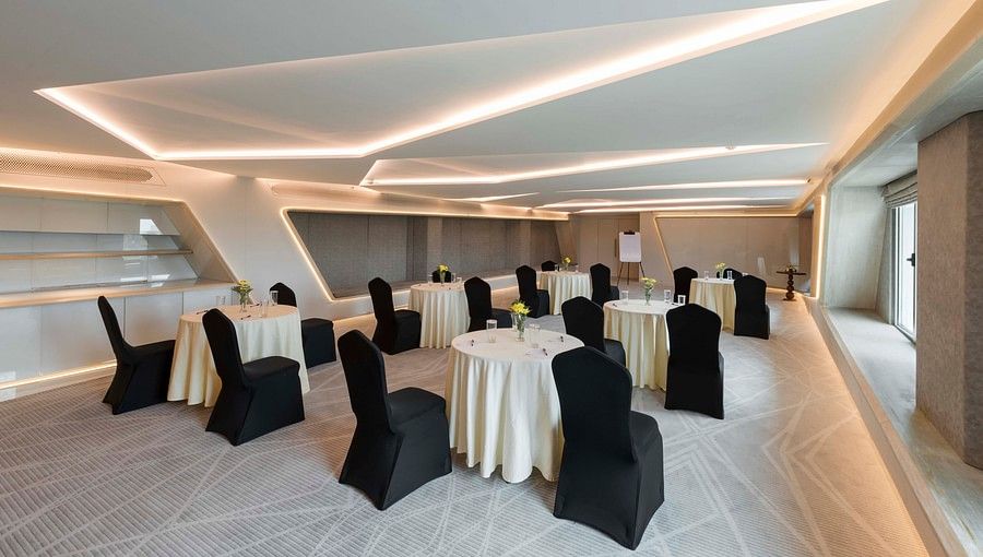 seating arrangement at a reception hall in chennai