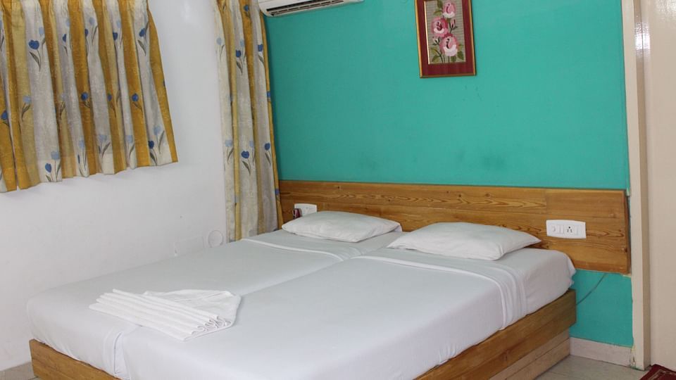 Golf Inn Executive Hotel, Bangalore Bangalore Executive Rooms 3 golf inn executive hotel near embassy golf links business park
