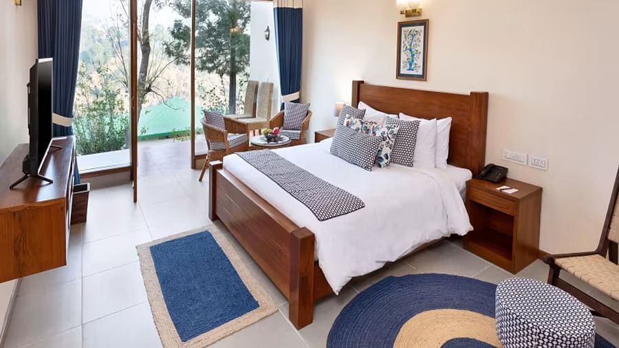 superior rooms at Suryavilas Luxury Resort and Spa in Solan 3