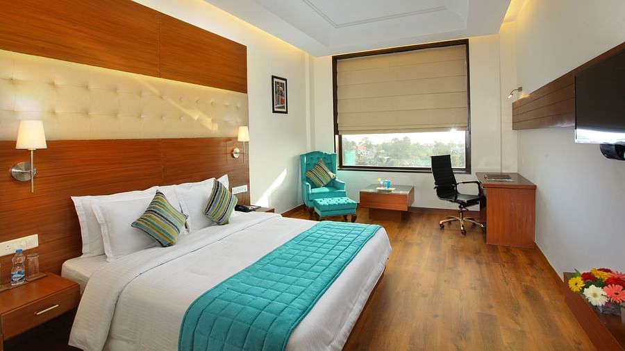 Superior Room at RS Sarovar Portico, Palampur  Hotels 4