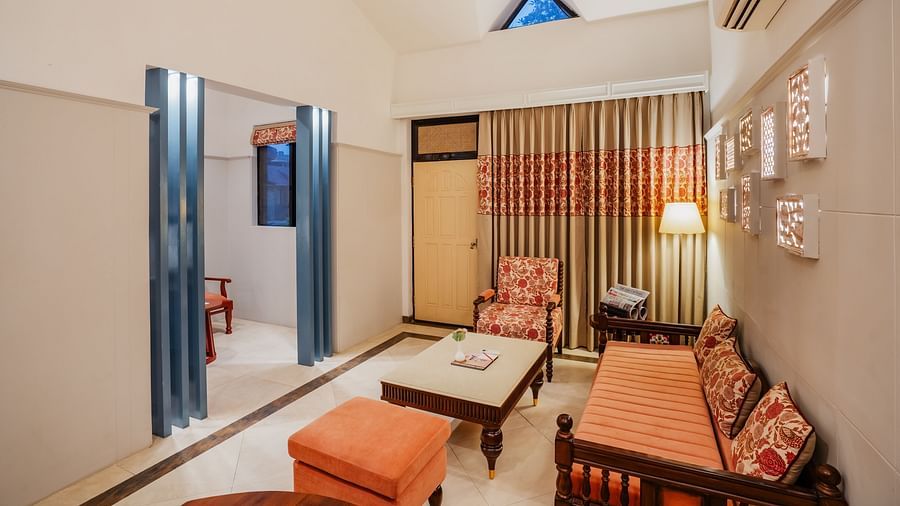 Shri Radha Brij Vasundhara Resort & Spa, Mathura Govardhan Living area