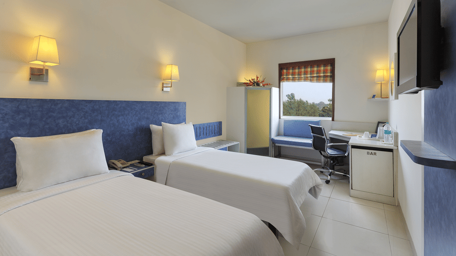 Suite Room Hometel Roorkee 1