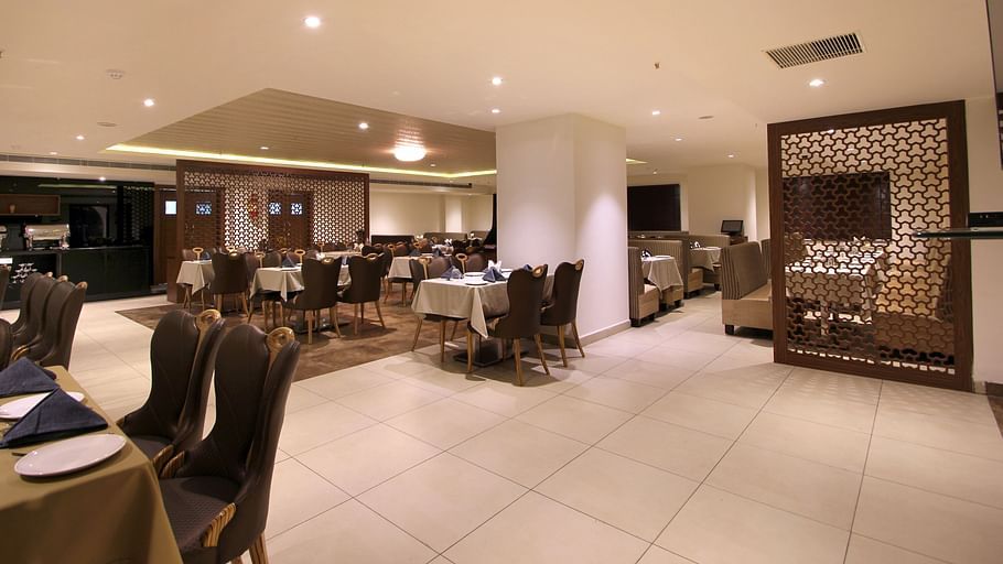 Hotel Hyderabad Grand Hyderabad Restaurant Hotel Hyderbad Grand Hyderabad 3