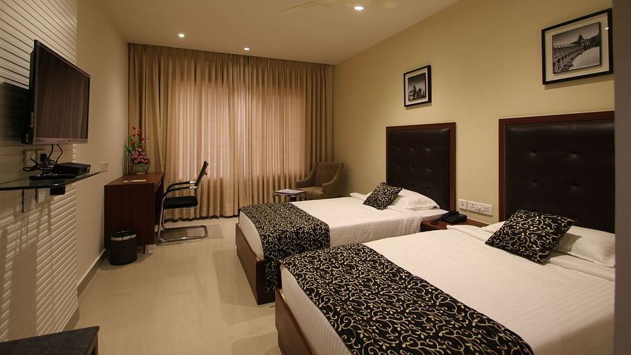 Hotel Hyderabad Grand Hyderabad Standard Room Hotel Hyderabad Grand Hyderabad 1