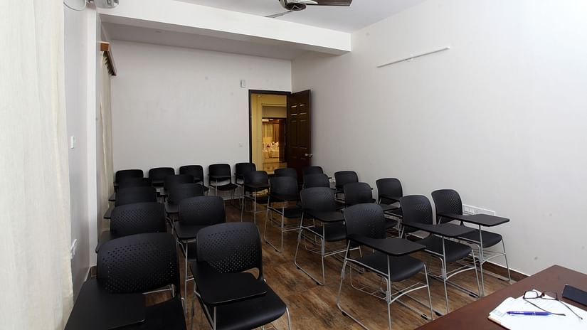 Banquet Hall Meeting Rooms at Crimson Lotus 5