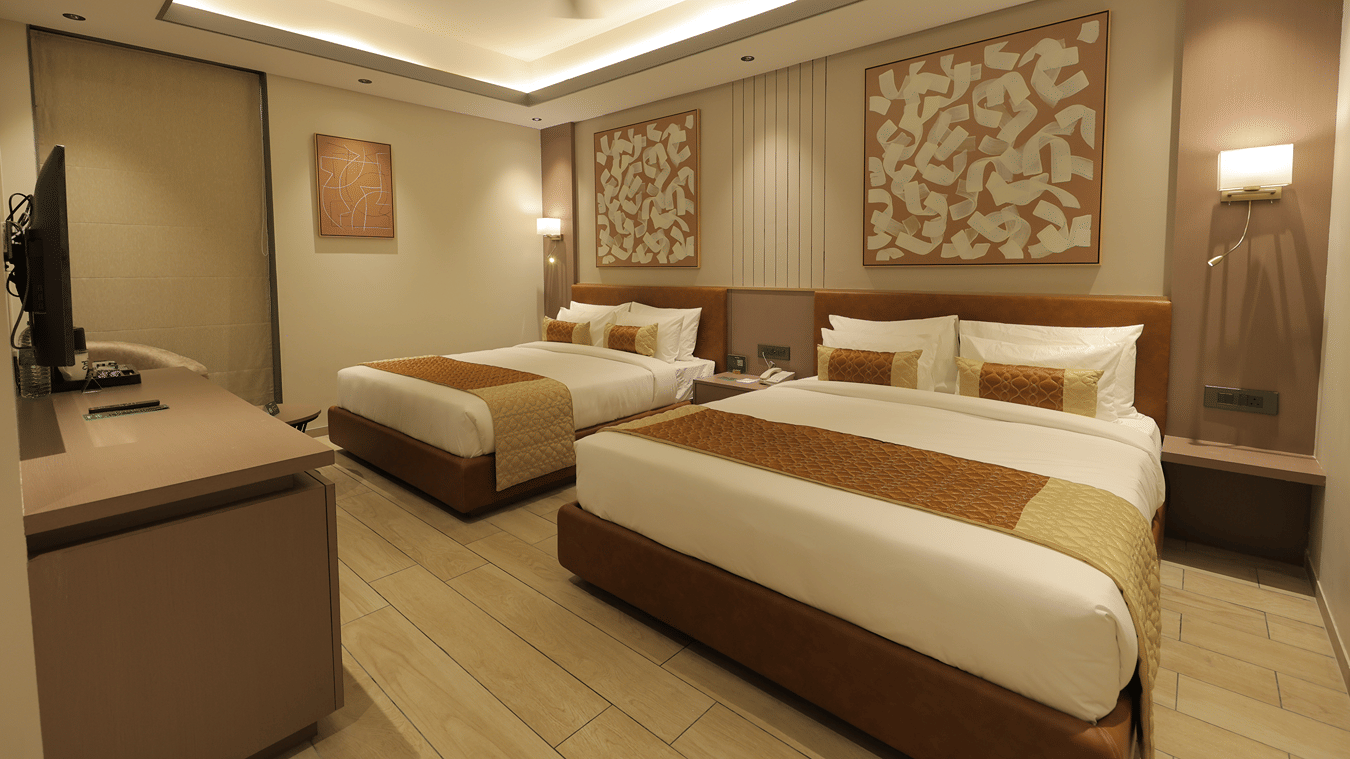 family room (3)