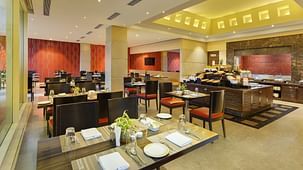 Chill Bar at Hometel Roorkee 3