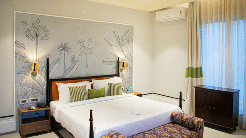 View of showing the king-size bed at The Sierra