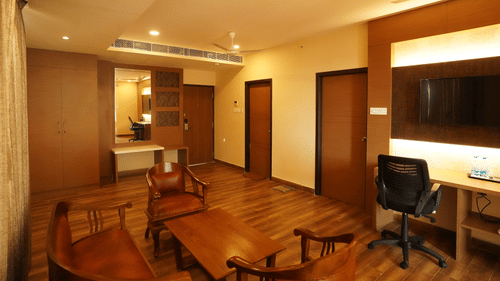 SUITE LIVING ROOM 1 - V Five Hotel