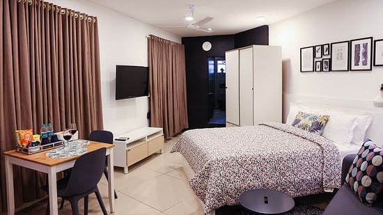 Bedroom of room 501 at Wabi-Sabi Juhu 3