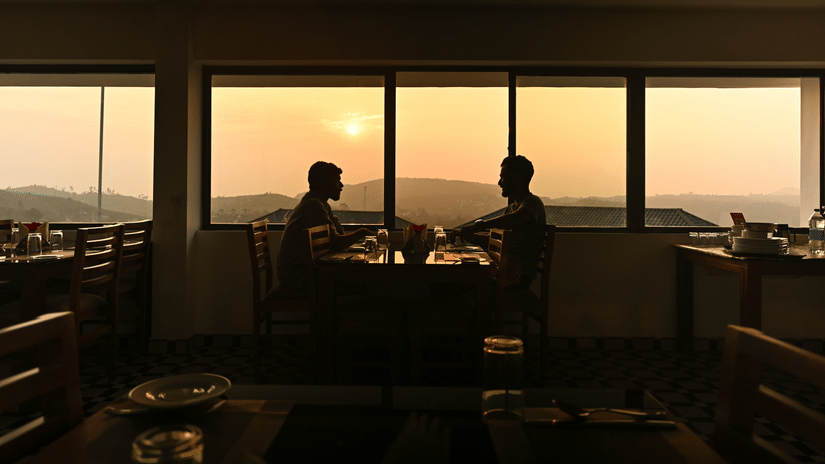 dining-silhouette