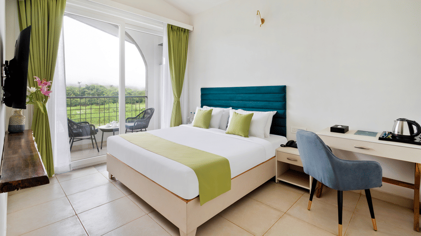 16.Premium Room