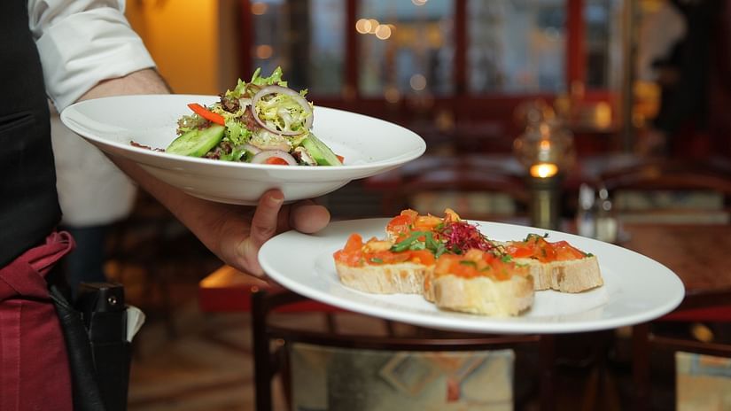 Restaurant at Woodays Resort Shimla _Luxury Resorts in Kufri_Cottages in Shimla