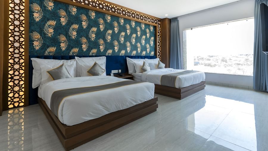 Suites with Bathtub1