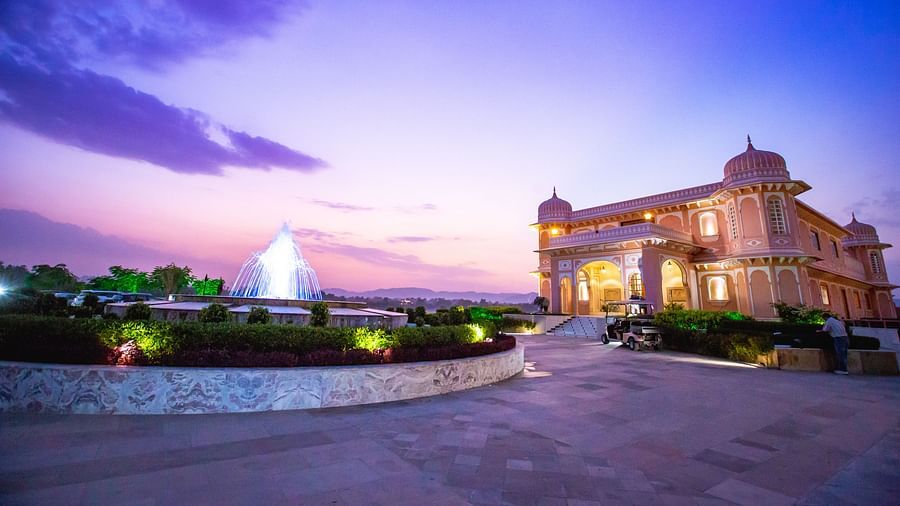 Buena Vista Luxury Garden Spa Resort - the exterior facade of the resort during evening