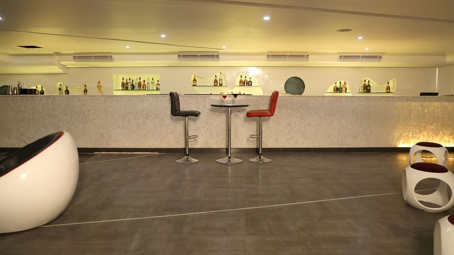 torquois bar