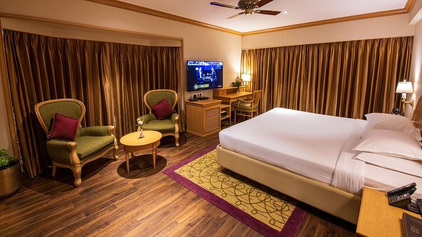 Deluxe Suite