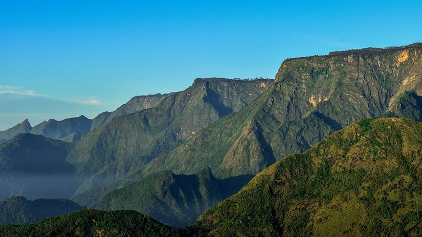 Magnificent lush green mountains in Kodaikanal