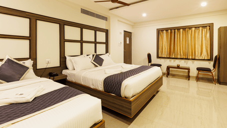 HCP Comfort Triple Room -22