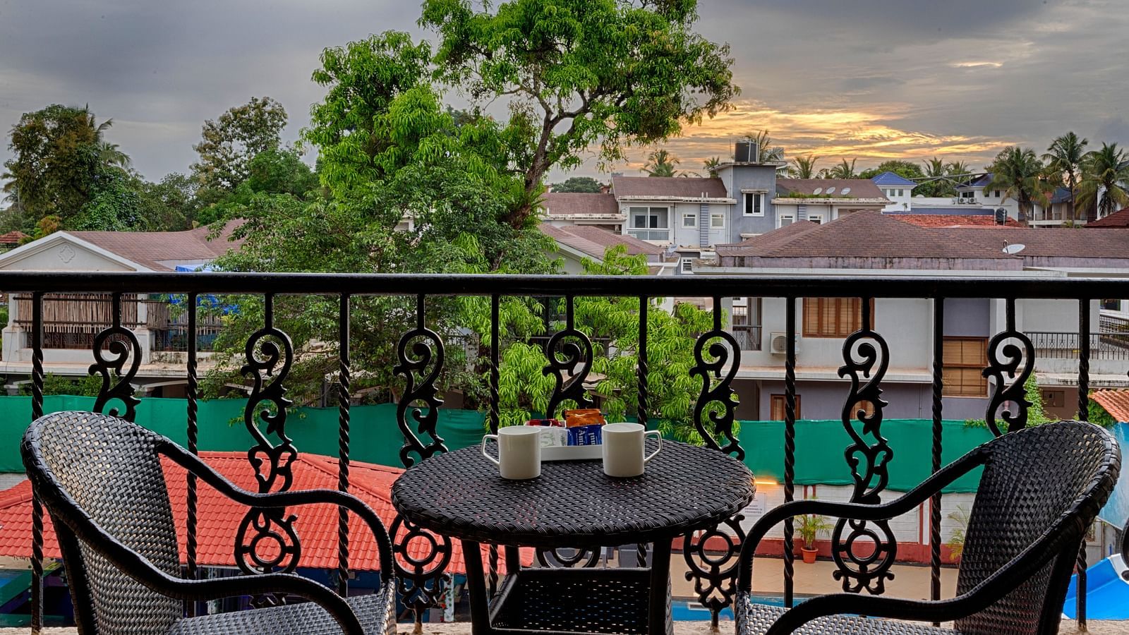 balcony