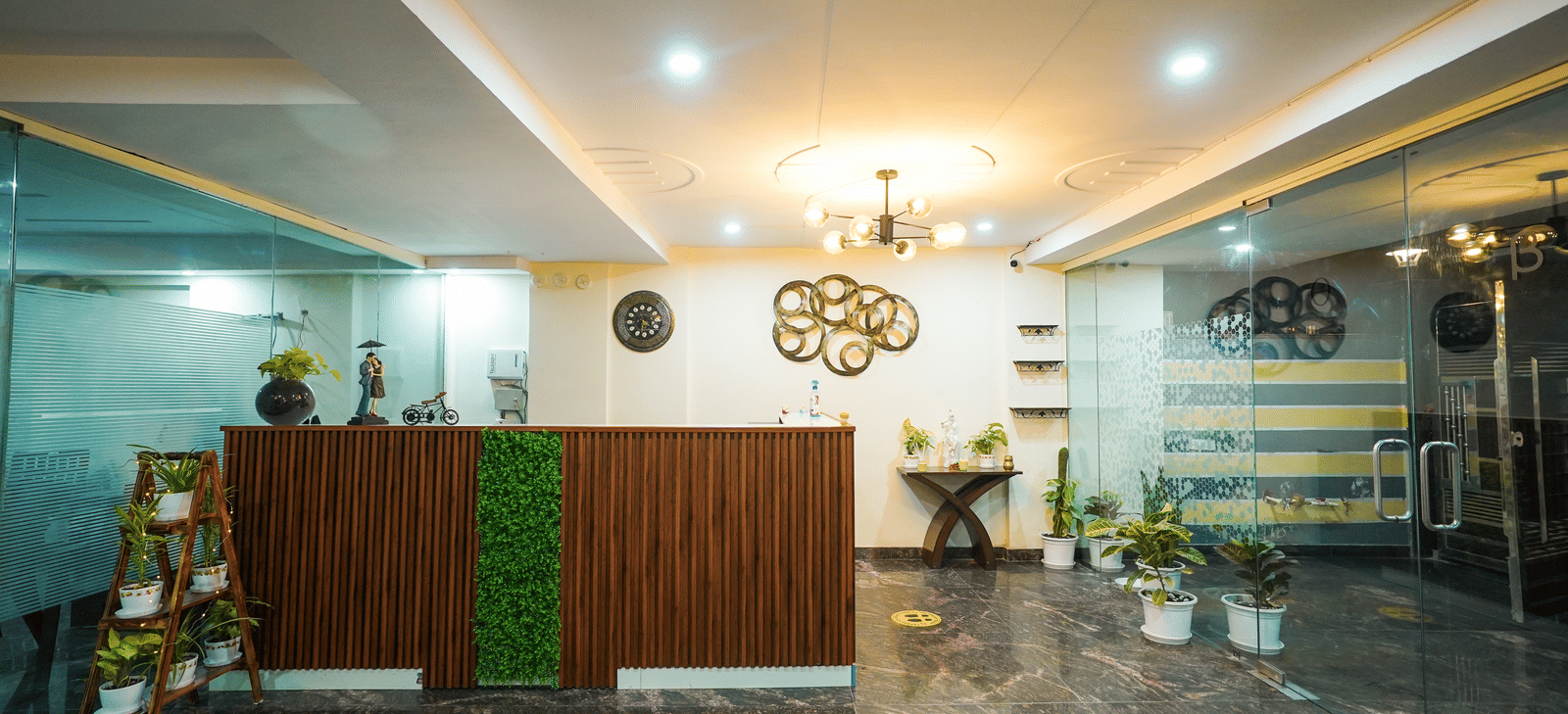 Lime Tree Hotels 32nd Avenue 91